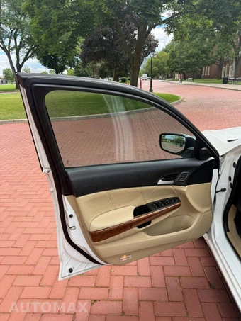 2012 Honda Accord Sedan EX-L - miniatura 9