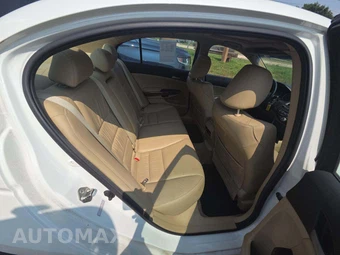 2012 Honda Accord Sedan EX-L – miniatura 16