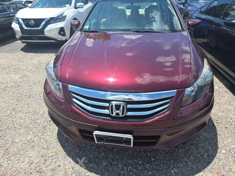 2012 Honda Accord Sedan LX - miniatura 2