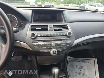 2012 Honda Accord Sedan LX - miniatura 10