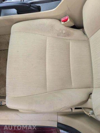 2012 Honda Accord Sedan LX – miniatura 12