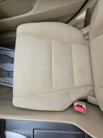 2012 Honda Accord Sedan LX – miniatura 13