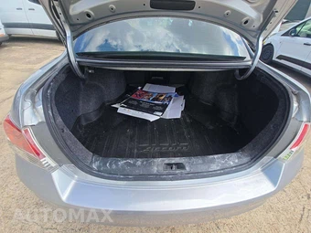 2012 Honda Accord Sedan LX - miniatura 11