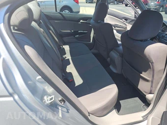 2012 Honda Accord Sedan LX - miniatura 16