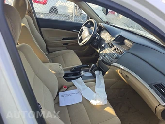 2012 Honda Accord Sedan LX - miniatura 8