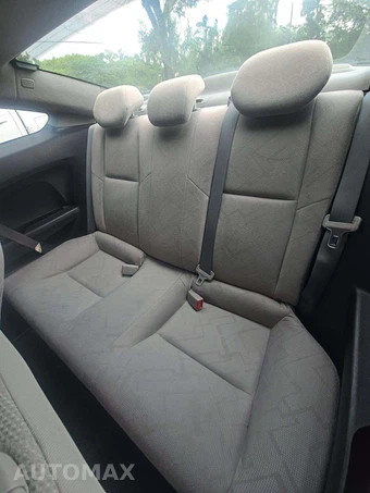 2012 Honda Civic Coupe LX - miniatura 13