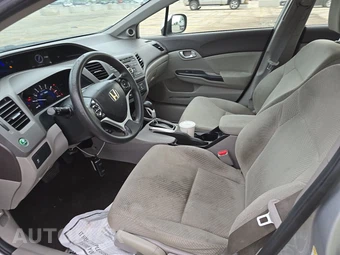 2012 Honda Civic Hybrid Sedan – miniatura 7