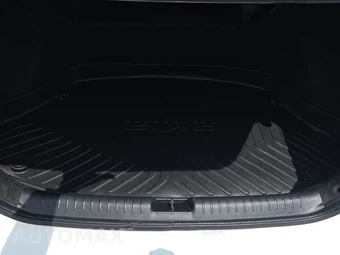 2012 Honda Civic Hybrid Sedan - miniatura 16