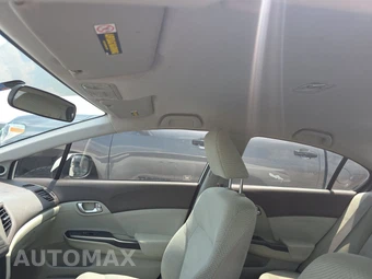 2012 Honda Civic Hybrid Sedan - miniatura 18