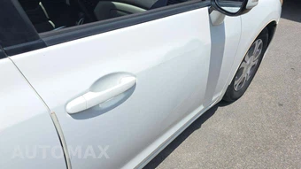 2012 Honda Civic Hybrid Sedan - miniatura 25