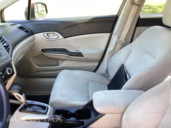 2012 Honda Civic Sedan LX - miniatura 23