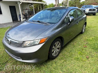 2012 Honda Civic Sedan LX - miniatura 3