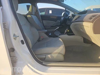 2012 Honda Civic Sedan LX - miniatura 8