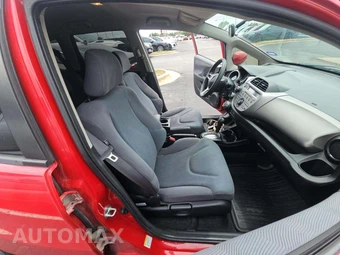 2012 Honda Fit - miniatura 18