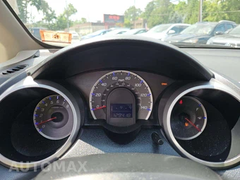 2012 Honda Fit – miniatura 9