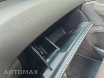 2012 Honda Odyssey EX-L 118.1" WB - miniatura 23