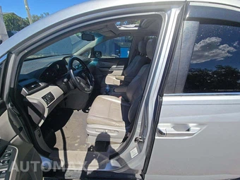 2012 Honda Odyssey EX-L 118.1" WB – miniatura 3
