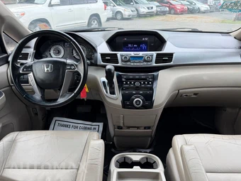 2012 Honda Odyssey EX-L w/RES 118.1" WB - miniatura 60