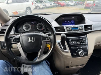 2012 Honda Odyssey EX-L w/RES 118.1" WB - miniatura 91