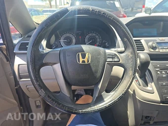 2012 Honda Odyssey LX 118.1" WB - miniatura 10