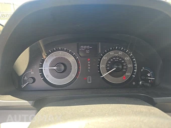 2012 Honda Odyssey LX 118.1" WB - miniatura 12