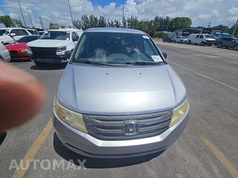 2012 Honda Odyssey LX 118.1" WB - miniatura 2