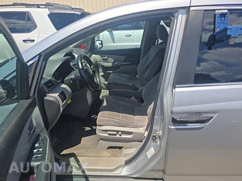 2012 Honda Odyssey LX 118.1" WB - miniatura 7