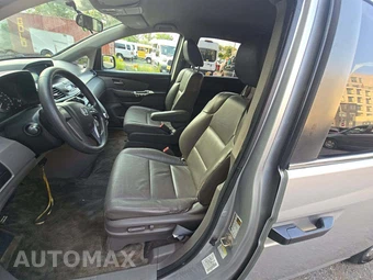 2012 Honda Odyssey LX 118.1" WB - miniatura 6