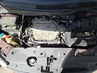 2012 Honda Odyssey LX 118.1" WB – miniatura 16