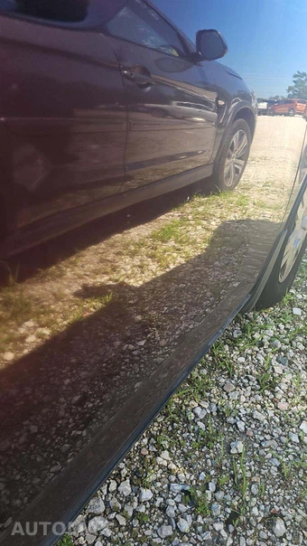 2012 Honda Odyssey LX 118.1" WB – miniatura 29