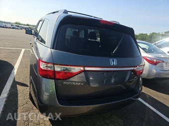 2012 Honda Odyssey Touring 118.1" WB – miniatura 5