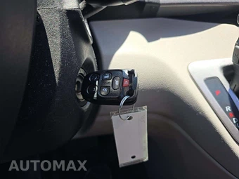 2012 Honda Odyssey Touring Elite 118.1" WB - miniatura 8