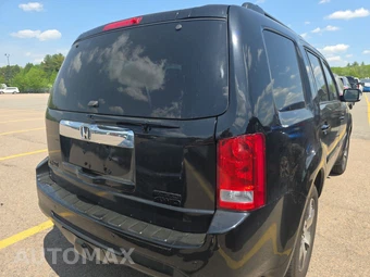 2012 Honda Pilot Touring w/Navigation & RES – miniatura 4