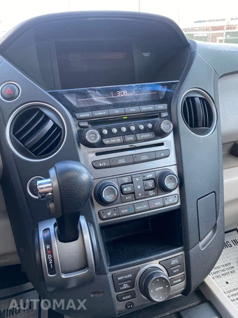 2012 Honda Pilot Touring w/Navigation & RES - miniatura 26