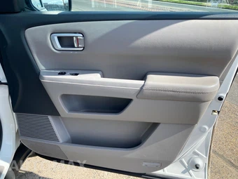 2012 Honda Pilot Touring w/Navigation & RES - miniatura 35