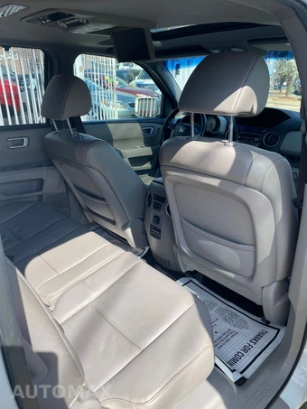 2012 Honda Pilot Touring w/Navigation & RES - miniatura 39