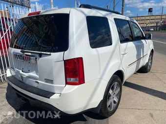 2012 Honda Pilot Touring w/Navigation & RES - miniatura 9