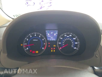 2012 Hyundai Accent GLS Sedan - miniatura 12