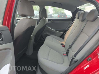 2012 Hyundai Accent GLS Sedan – miniatura 10