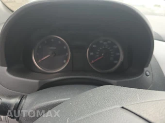 2012 Hyundai Accent GS Hatchback – miniatura 12