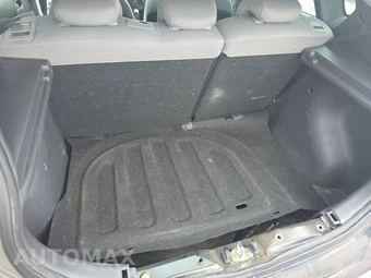 2012 Hyundai Accent GS Hatchback – miniatura 16
