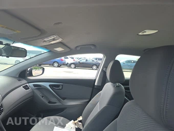 2012 Hyundai Elantra GLS Sedan – miniatura 17