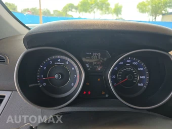 2012 Hyundai Elantra GLS Sedan – miniatura 12