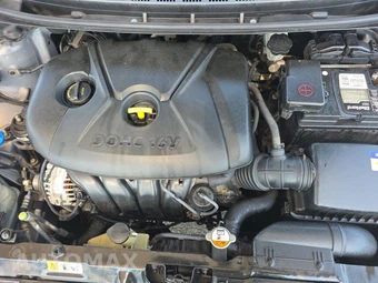 2012 Hyundai Elantra GLS Sedan – miniatura 15