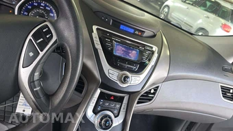 2012 Hyundai Elantra GLS Sedan – miniatura 24