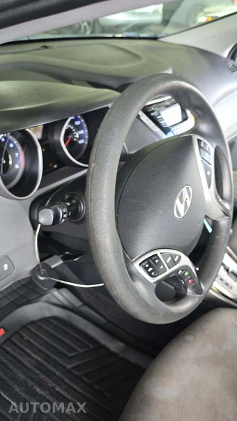 2012 Hyundai Elantra GLS Sedan – miniatura 27