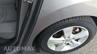 2012 Hyundai Elantra GLS Sedan – miniatura 40