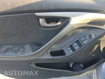 2012 Hyundai Elantra Limited Sedan - miniatura 9