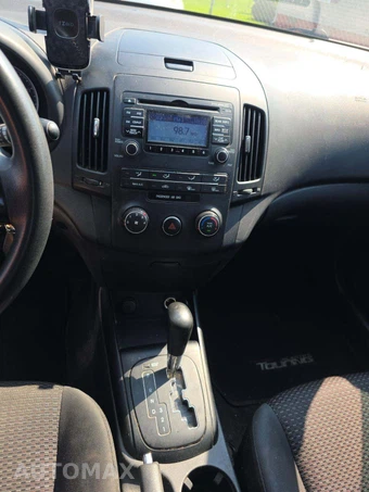 2012 Hyundai Elantra Touring GLS Wagon – miniatura 10
