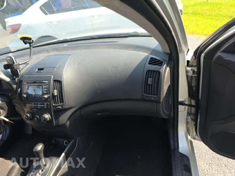 2012 Hyundai Elantra Touring GLS Wagon – miniatura 19